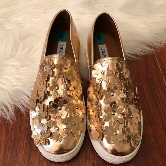 Steve Madden Rose Gold Floral Slip On Sneakers, 8 - Picture 2 of 8